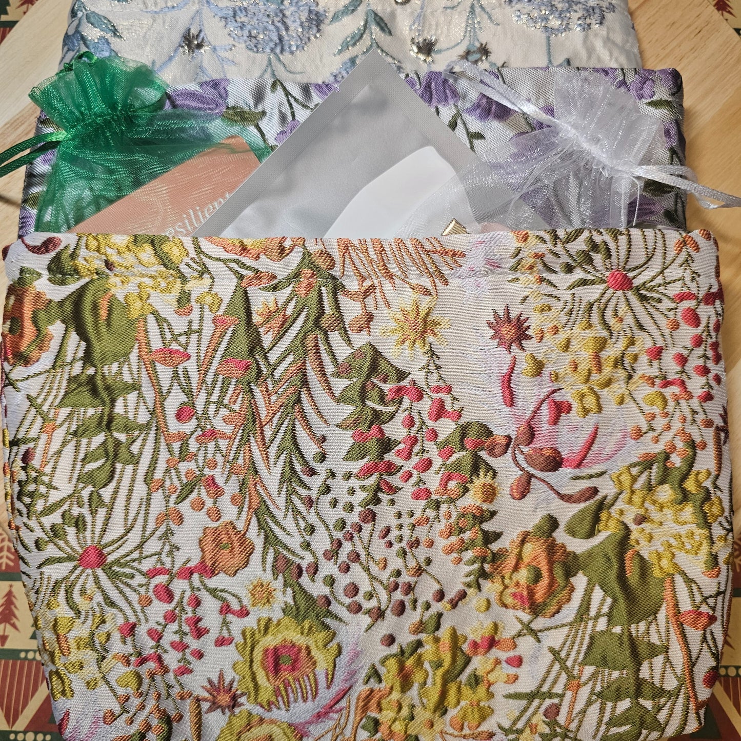 Blossom & Breathe Holiday Pamper Kit - Bulk Gifting